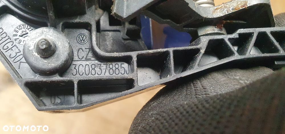 Klamka lewy tył tylna lewa mocowanie VW Passat B6 LA5E 3C0837885J - 6