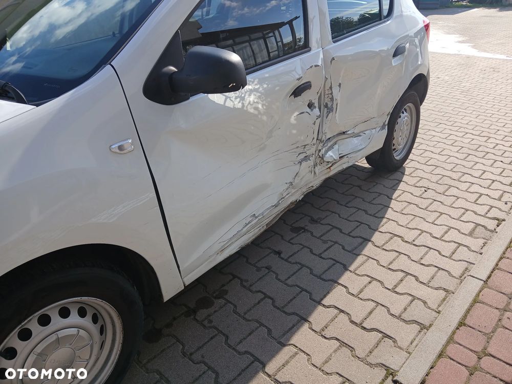 Dacia Sandero 1.2 16V 75 Ambiance - 7