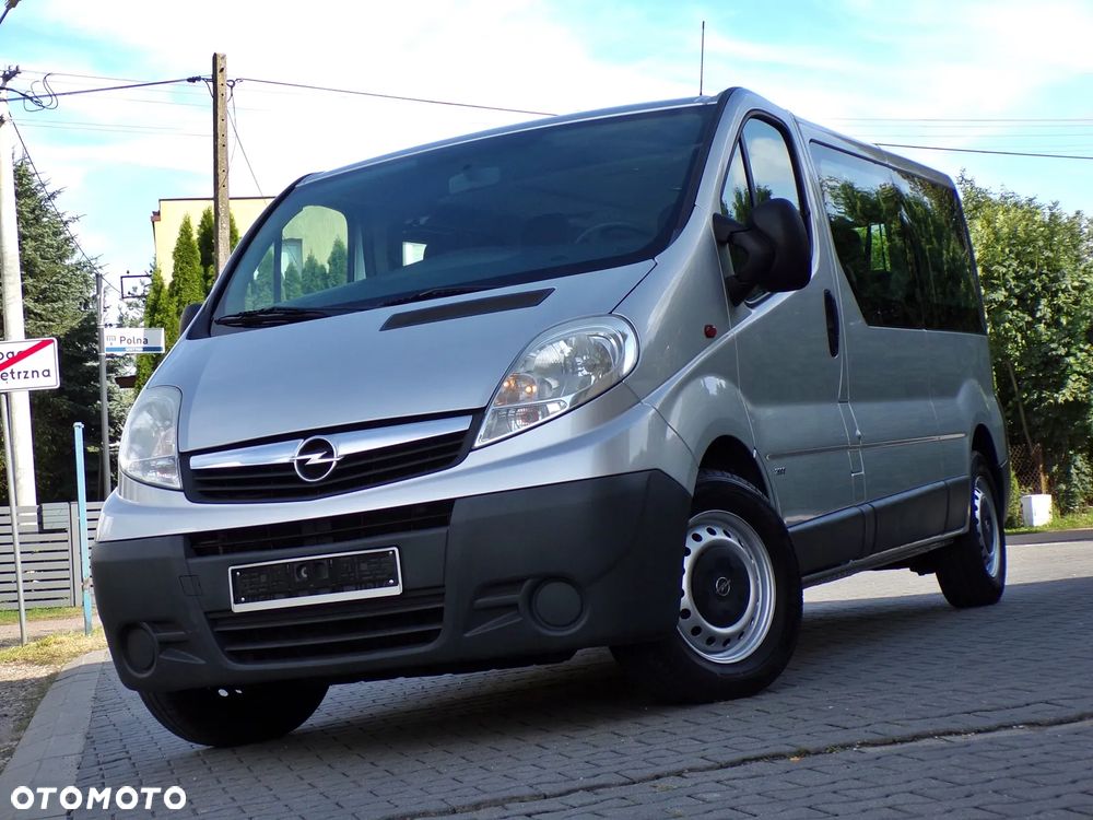 Opel Vivaro L2H1 2.9t