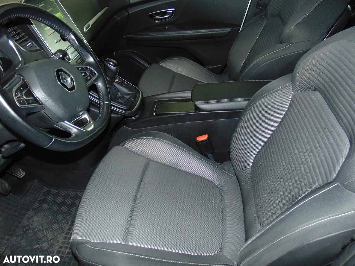 Renault Grand Scenic 1.5 dCi Expression - 12