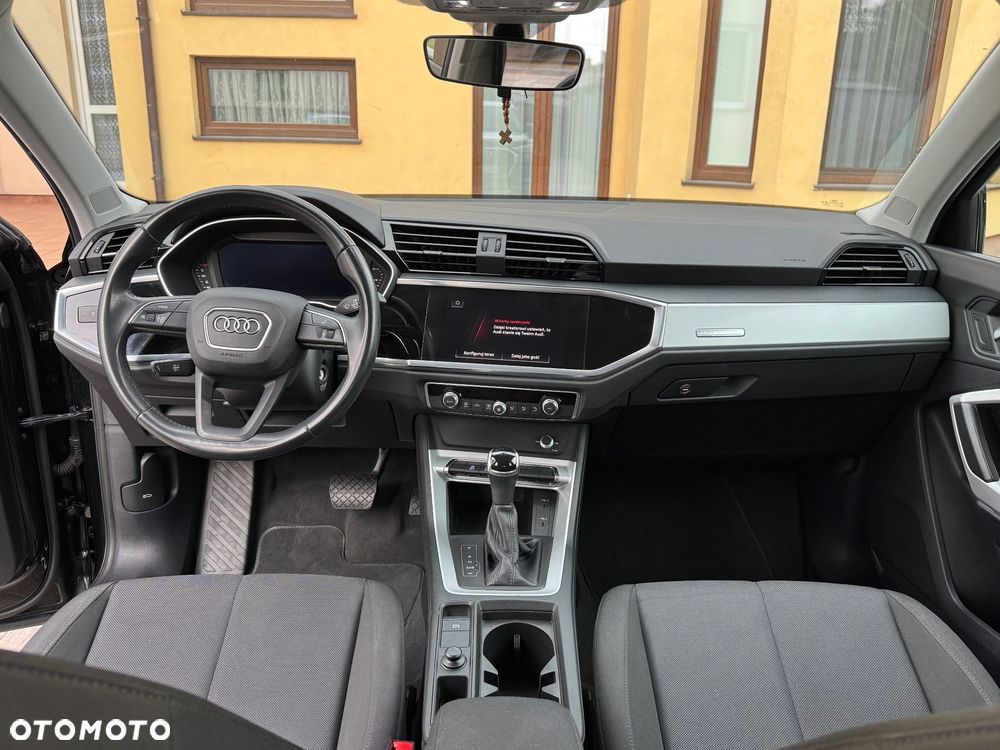 Audi Q3 35 TFSI S tronic - 10