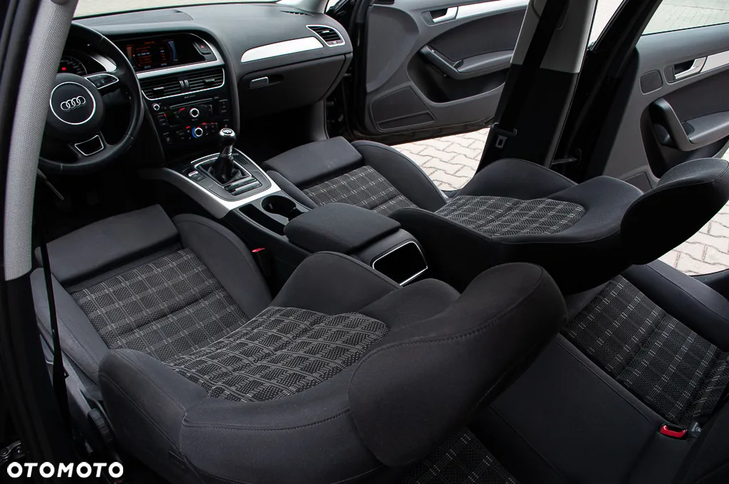 Audi A4 Avant 1.8 TFSI S line Sportpaket (plus) - 32