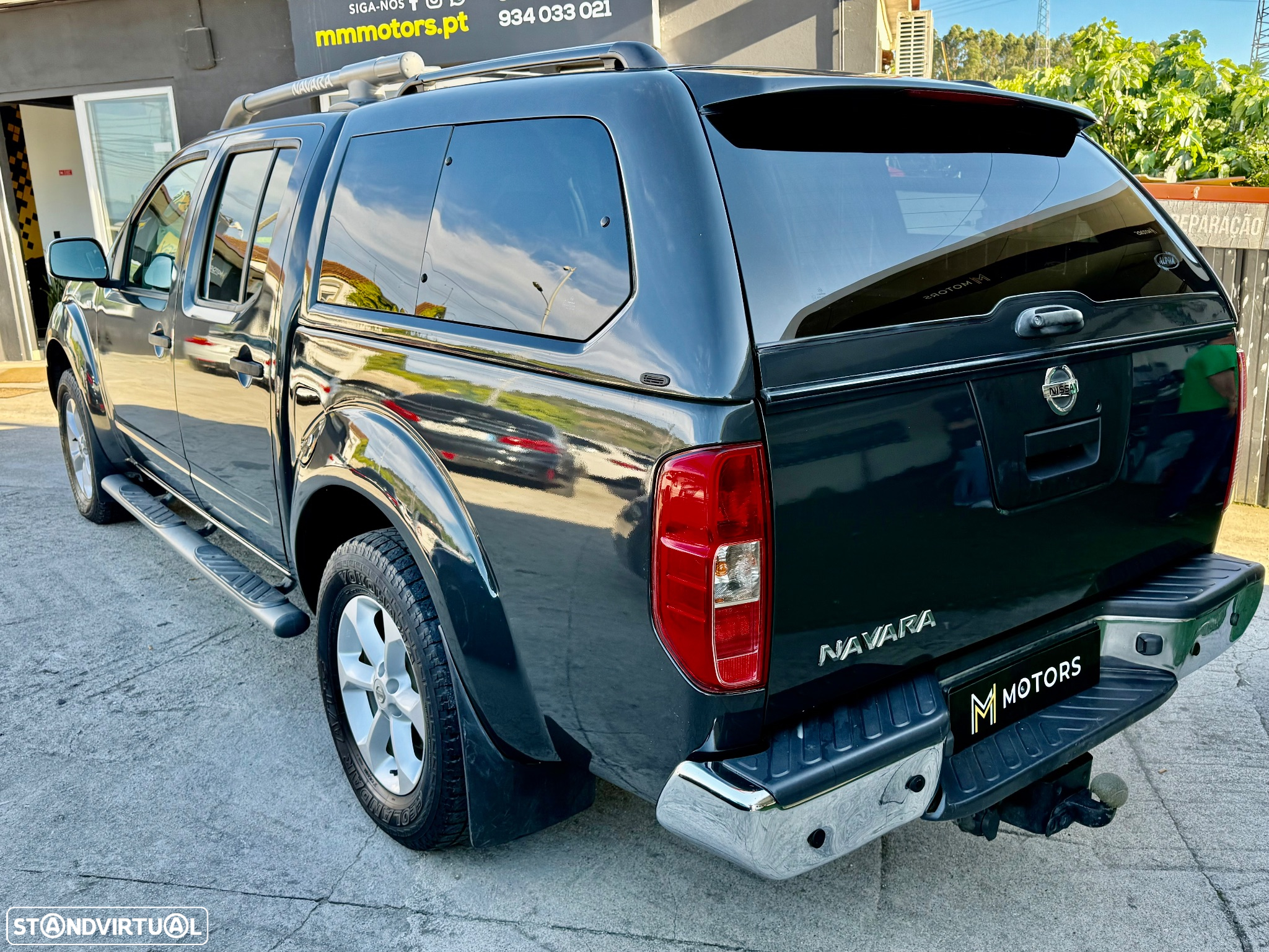 Nissan Navara 2.5 dCi CD LE Premium - 21