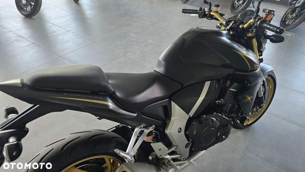 Honda CB - 22