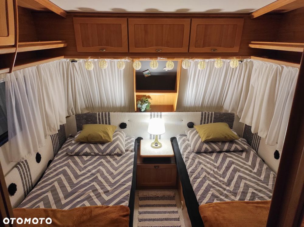 Hymer-Eriba NOVA - 3