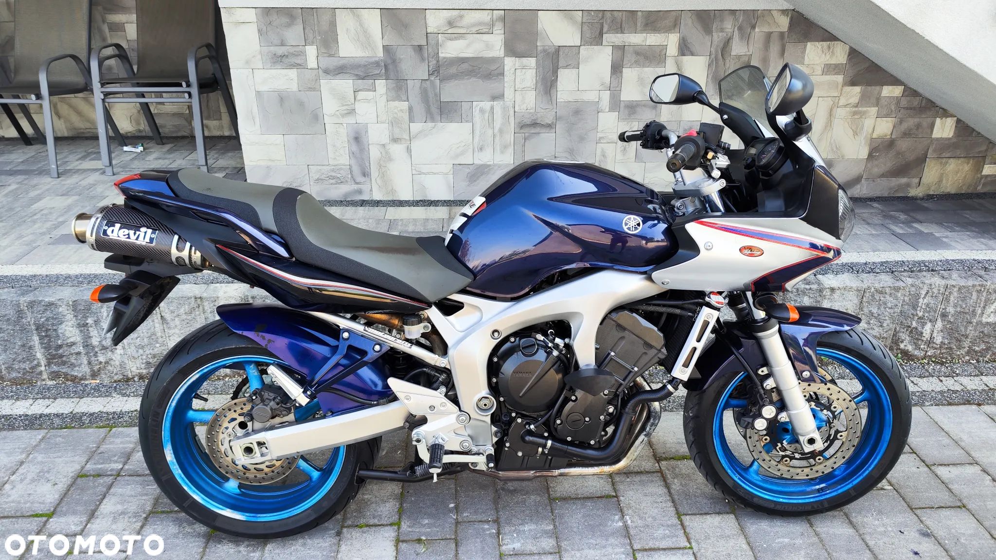 Yamaha FZS - 1