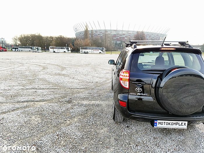 Toyota RAV4 - 9