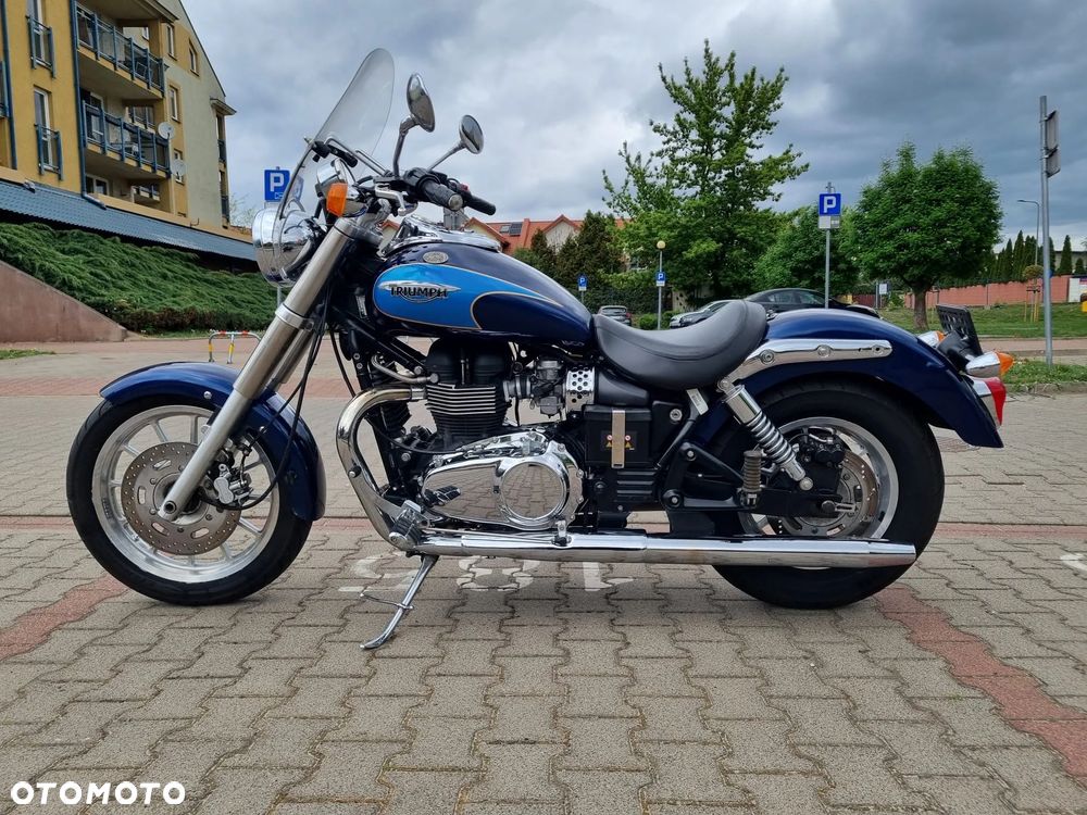 Triumph America - 1