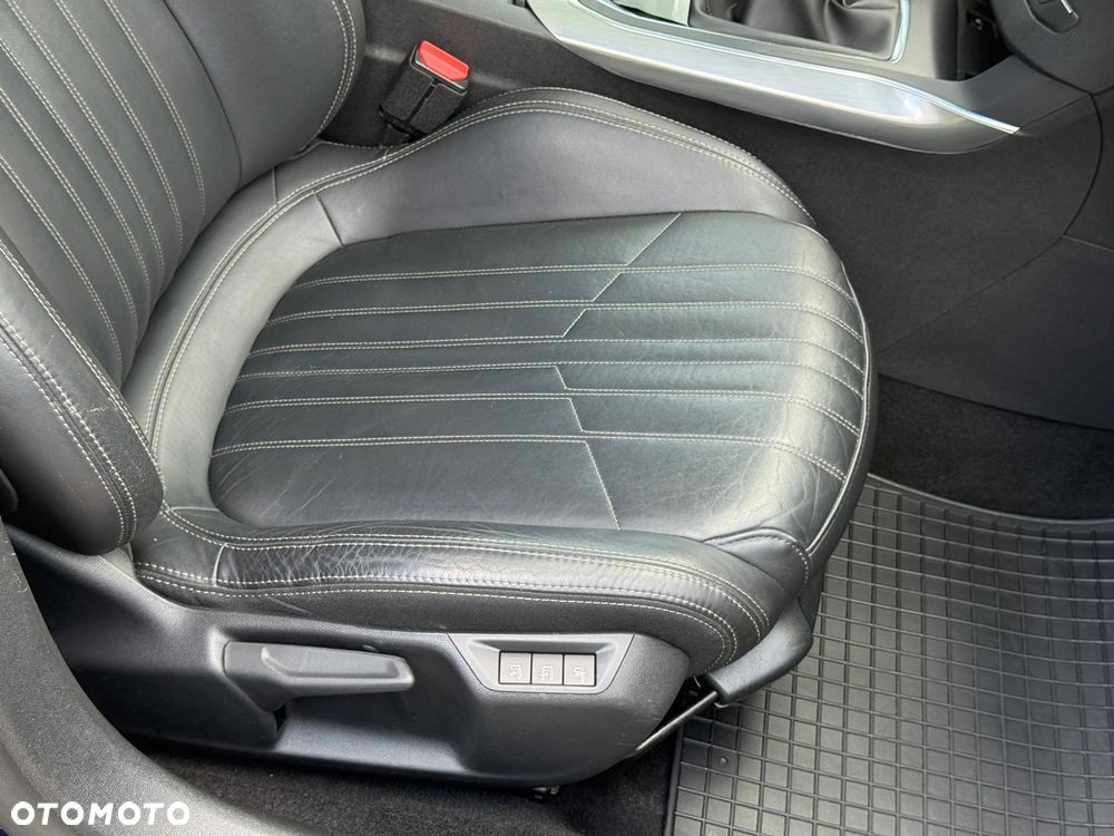 Peugeot 308 BlueHDi FAP 150 Stop & Start Allure - 29