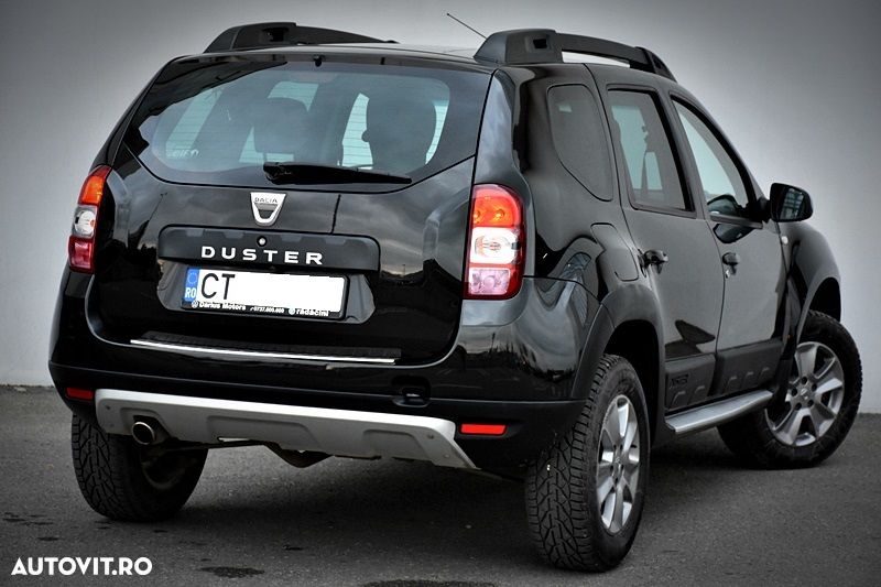 Dacia Duster dCi 110 FAP 4x4 Blackshadow - 9