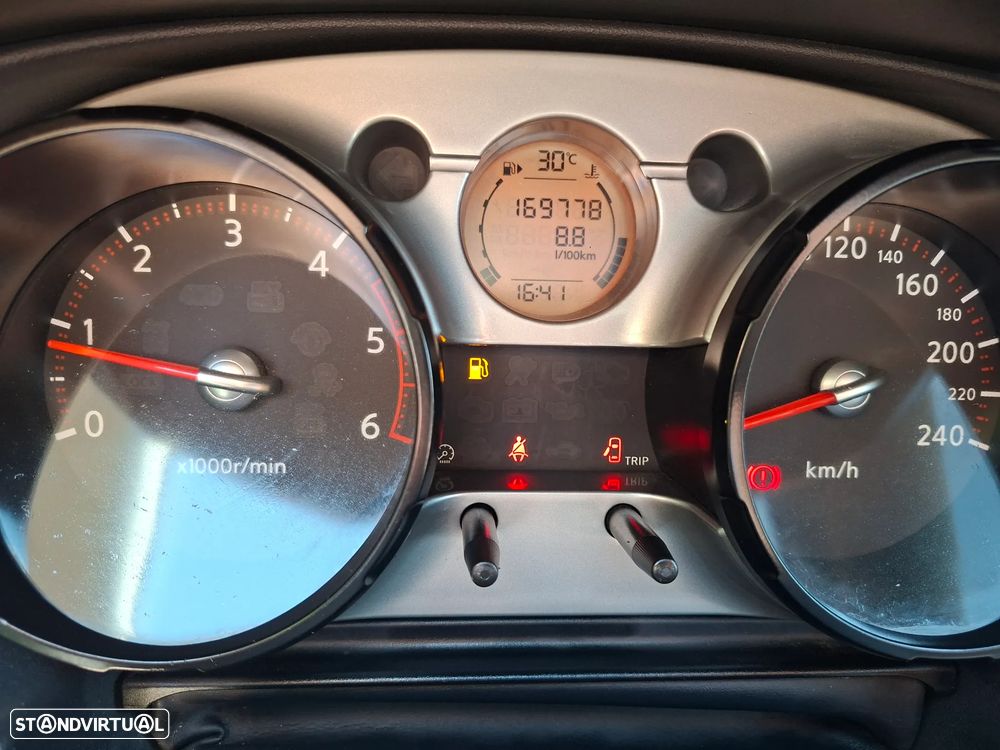 Nissan Qashqai 1.5 dCi Tekna NA+PI Castanho FPD - 16