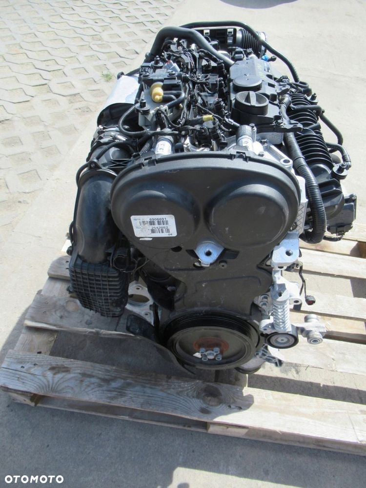 SILNIK KOMPLETNY B4154T4 1.5 TURBO VOLVO V40 II 18 - 7