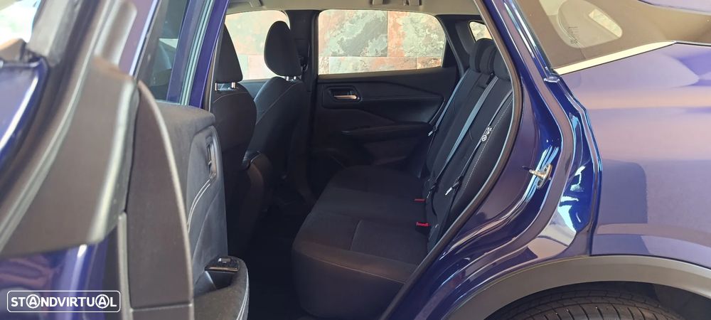 Nissan Qashqai 1.3 DIG-T Acenta LED+R — fotografia 12