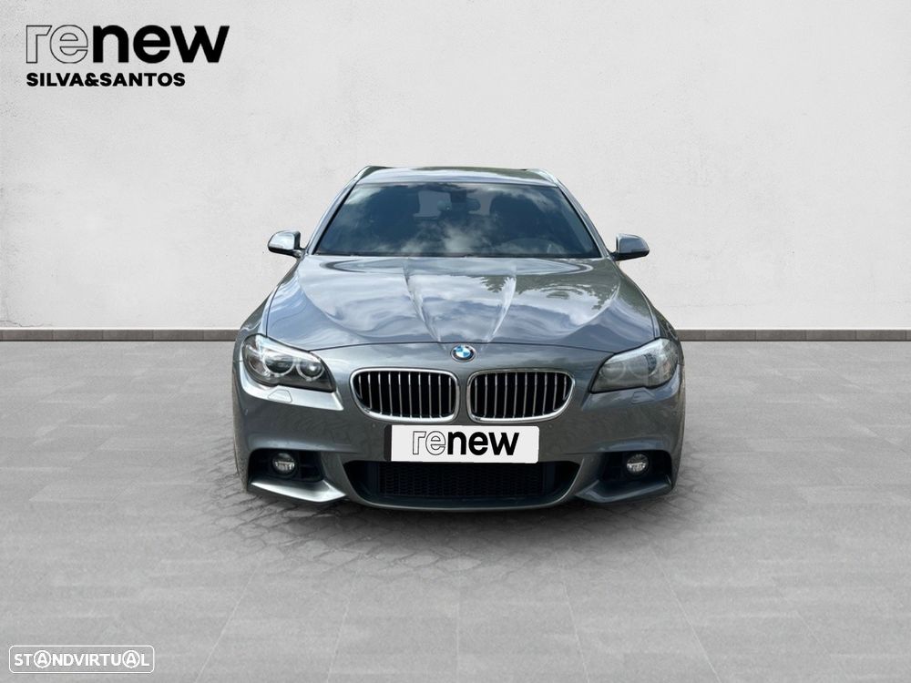 BMW 520 d xDrive Auto — fotografia 2