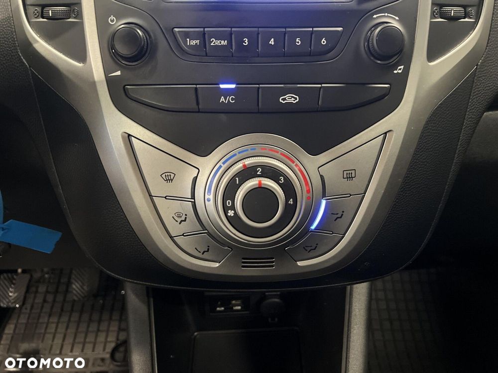 Hyundai ix20 - 13