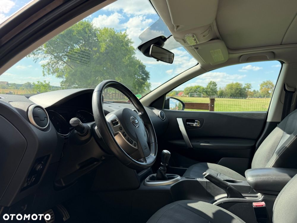 Nissan Qashqai 2.0 dCi DPF tekna - 12