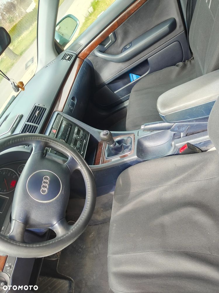 Audi A4 Avant 1.9 TDI - 5