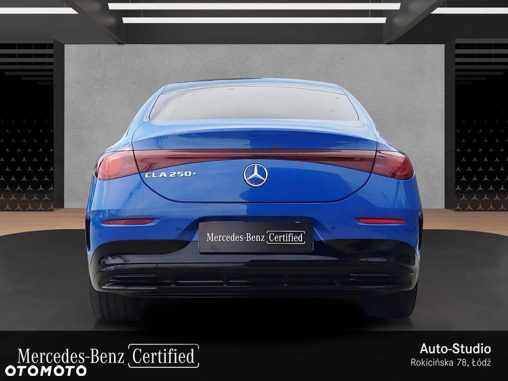 Mercedes-Benz CLA - 6