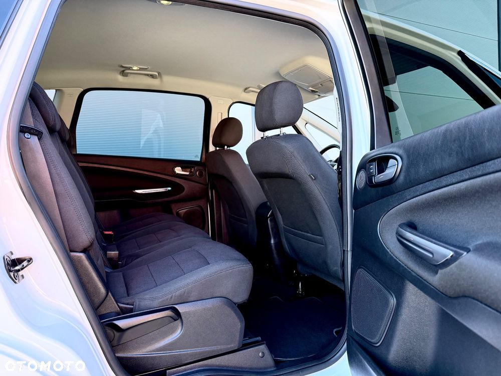 Ford S-Max 2.2 TDCi DPF Durashift-6-tronic Titanium - 30