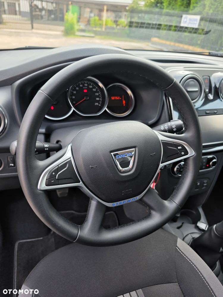 Dacia Sandero 0.9 TCe SL Celebration S&S EU6 - 19