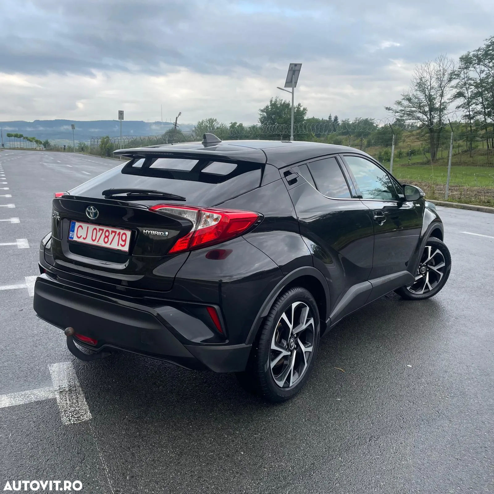 Toyota C-HR - 8