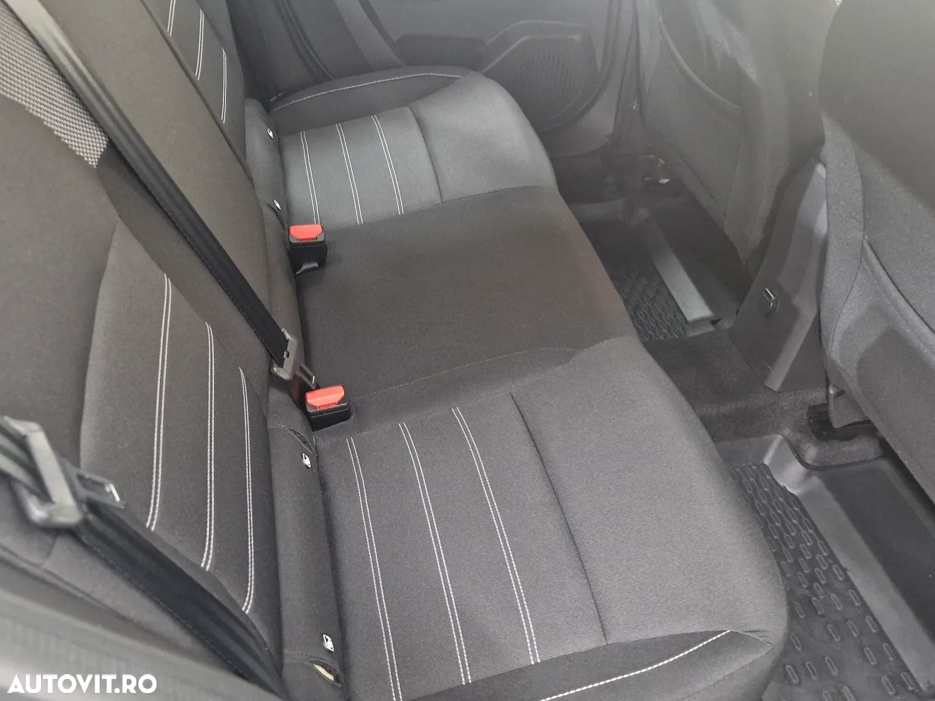 Dacia Logan TCe 90 CVT Journey - 8
