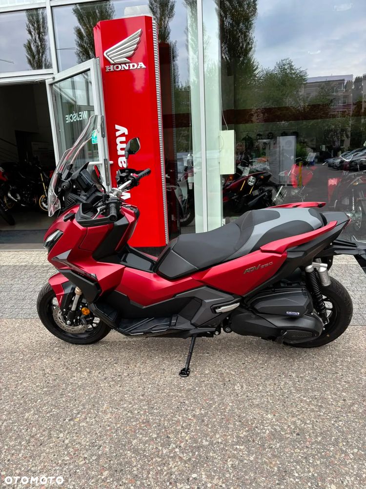 Honda ADV350 - 11