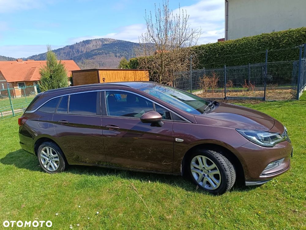 Opel Astra 1.6 CDTI Enjoy - 5