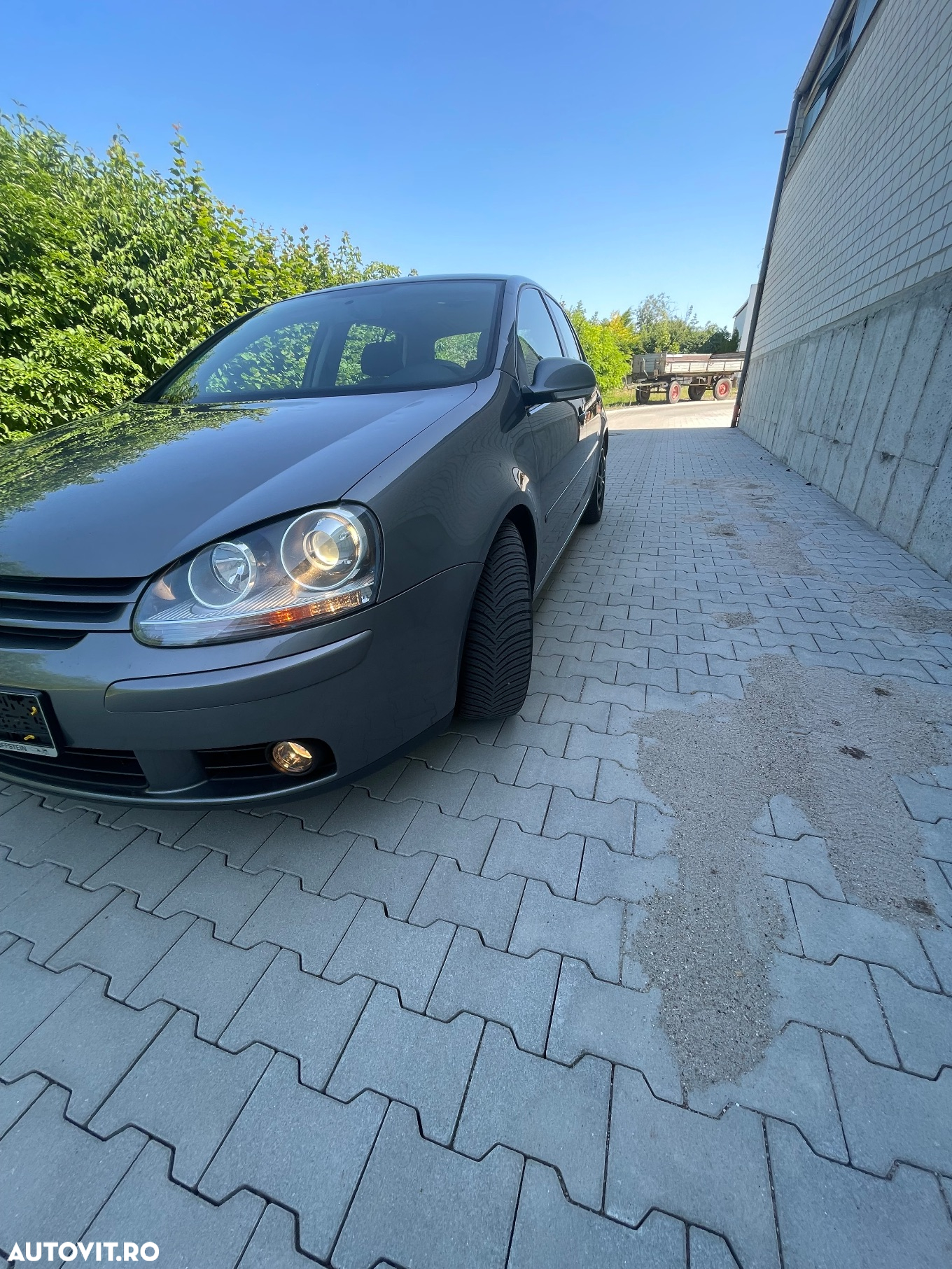 Volkswagen Golf 2.0 TDI Comfortline - 8