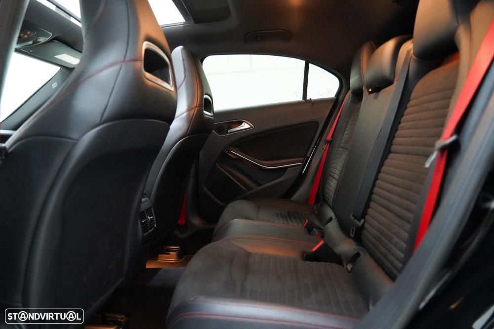 Mercedes-Benz A 45 AMG 4-Matic - 7