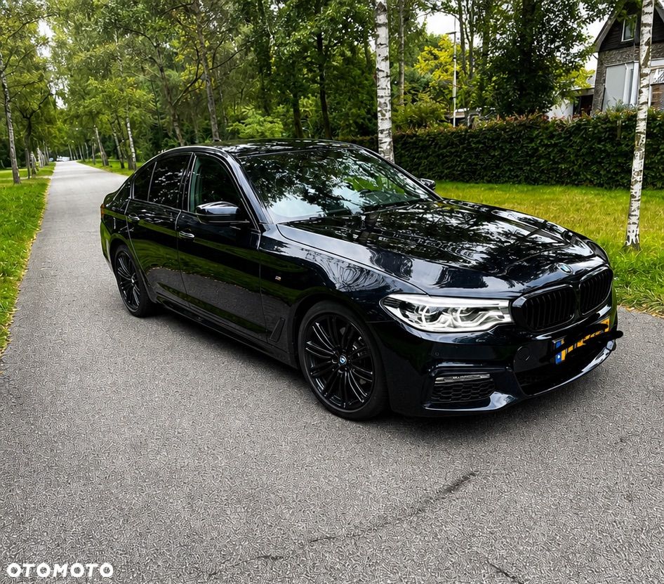BMW Seria 5 520i M Sport Edition - 1