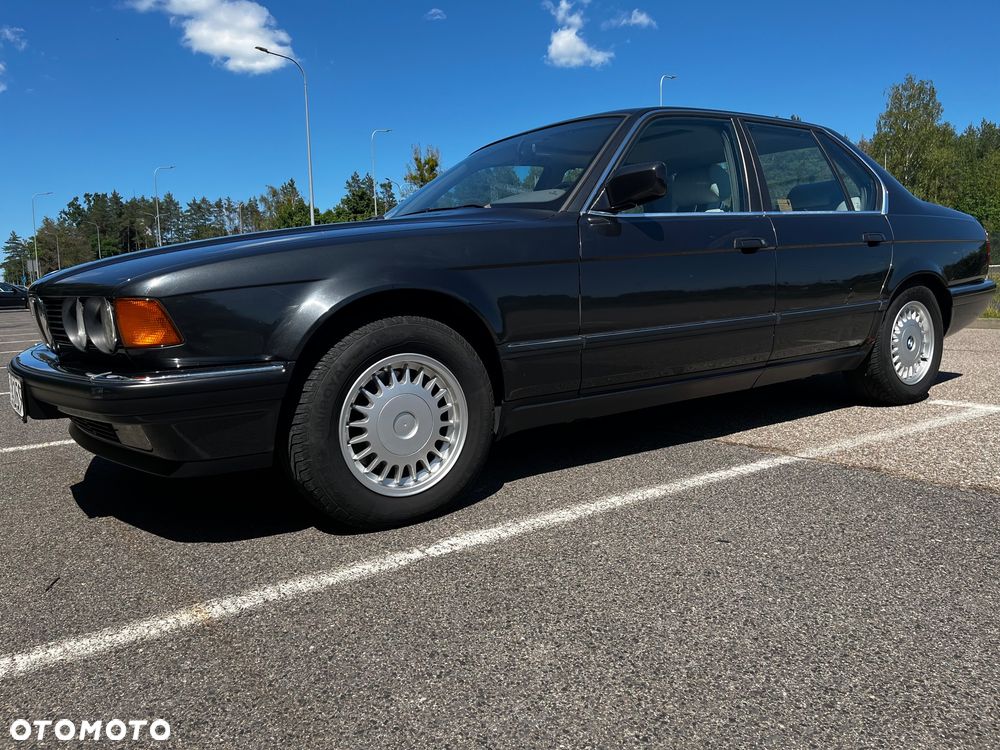 BMW Seria 7 - 14