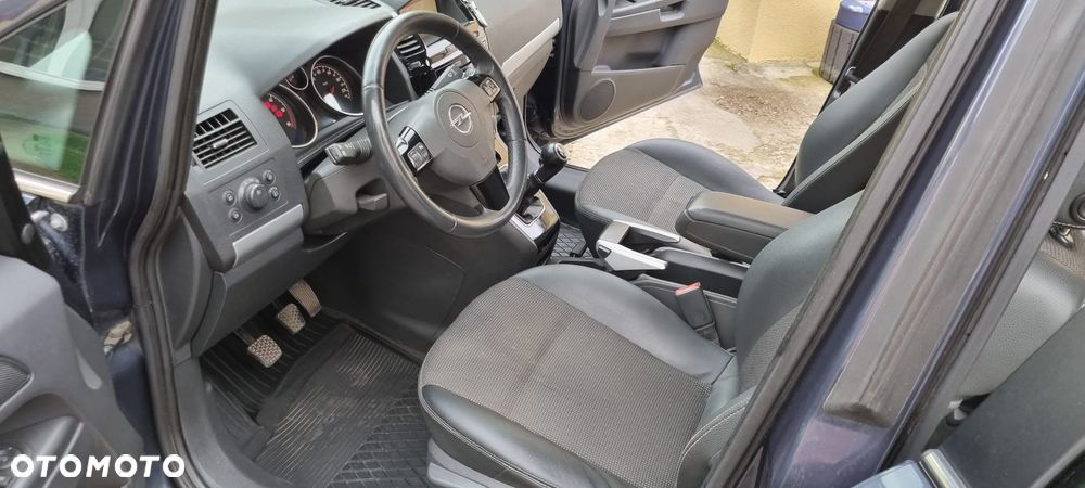 Opel Zafira 1.7 CDTI ecoFLEX Family - 8