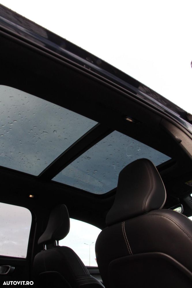 Volvo XC 40 Recharge Twin Motor AWD Ultimate - 18