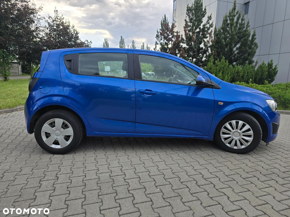 Chevrolet Aveo 1.3 D LTZ - 13