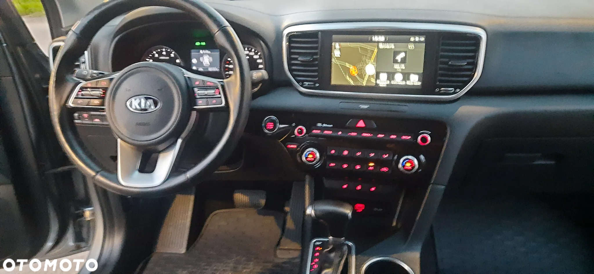 Kia Sportage 1.6 T-GDI L Business Line 2WD DCT - 15