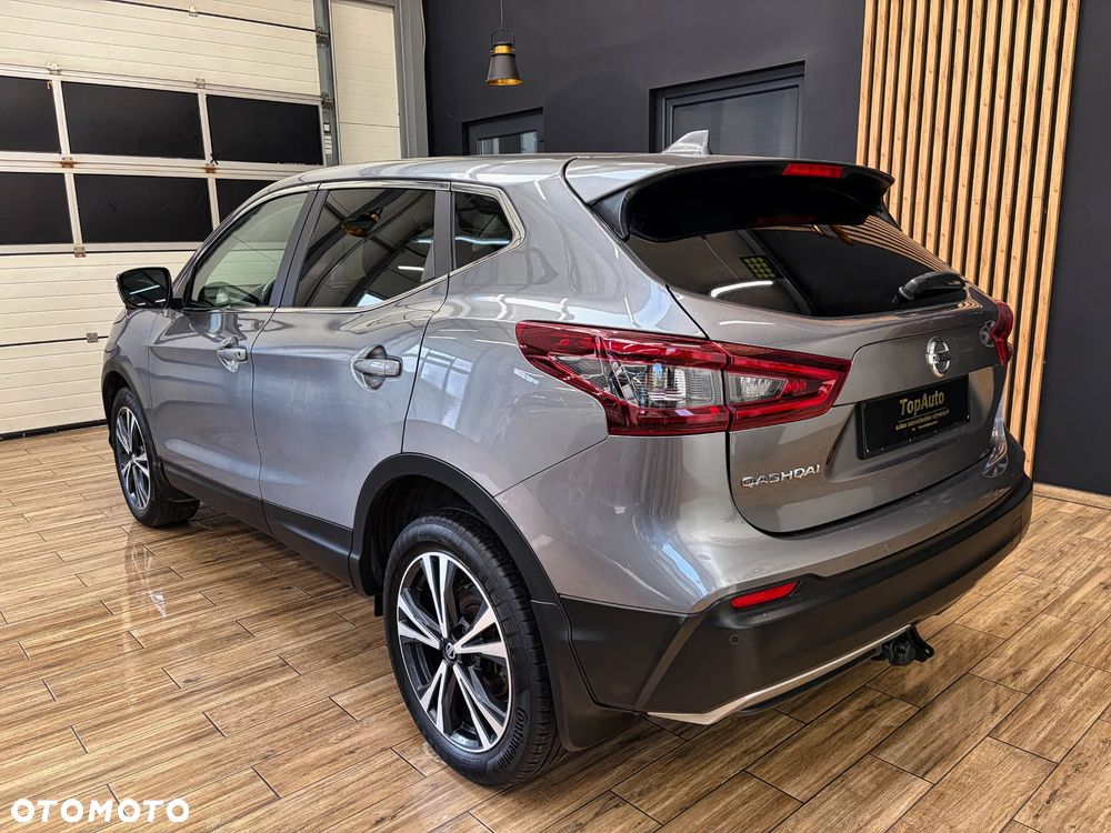 Nissan Qashqai 1.3 DIG-T DCT N-CONNECTA - 9