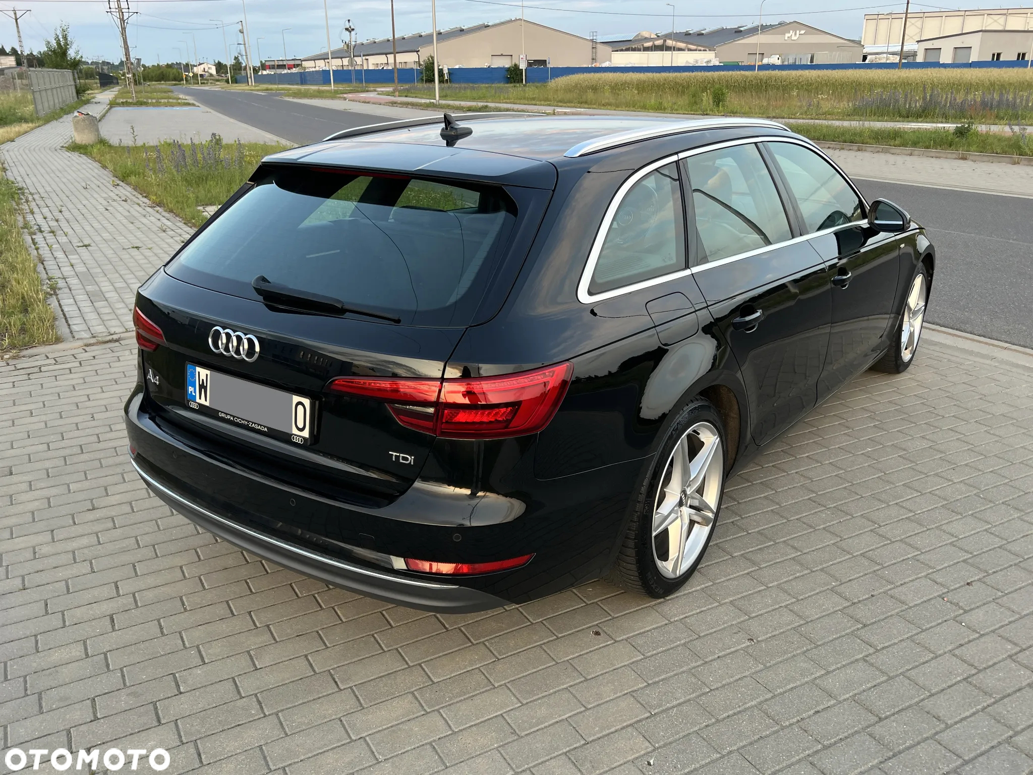 Audi A4 2.0 TDI Sport S tronic - 31