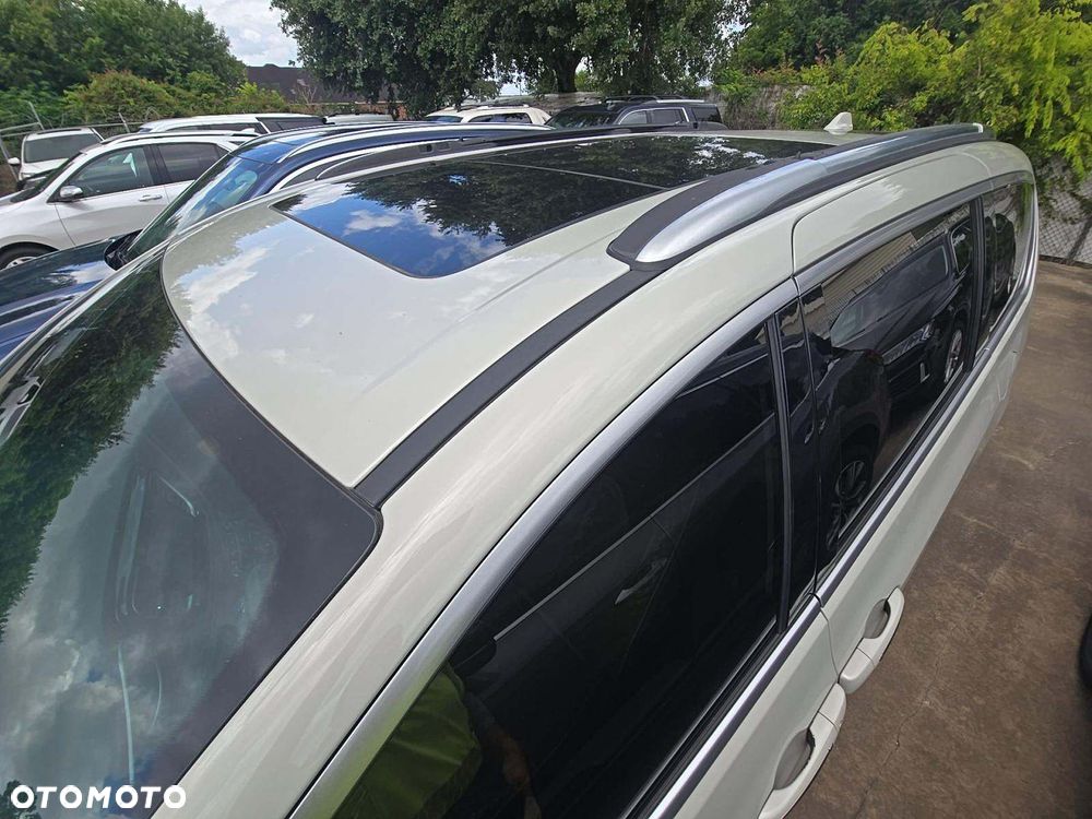 Chrysler Pacifica - 12