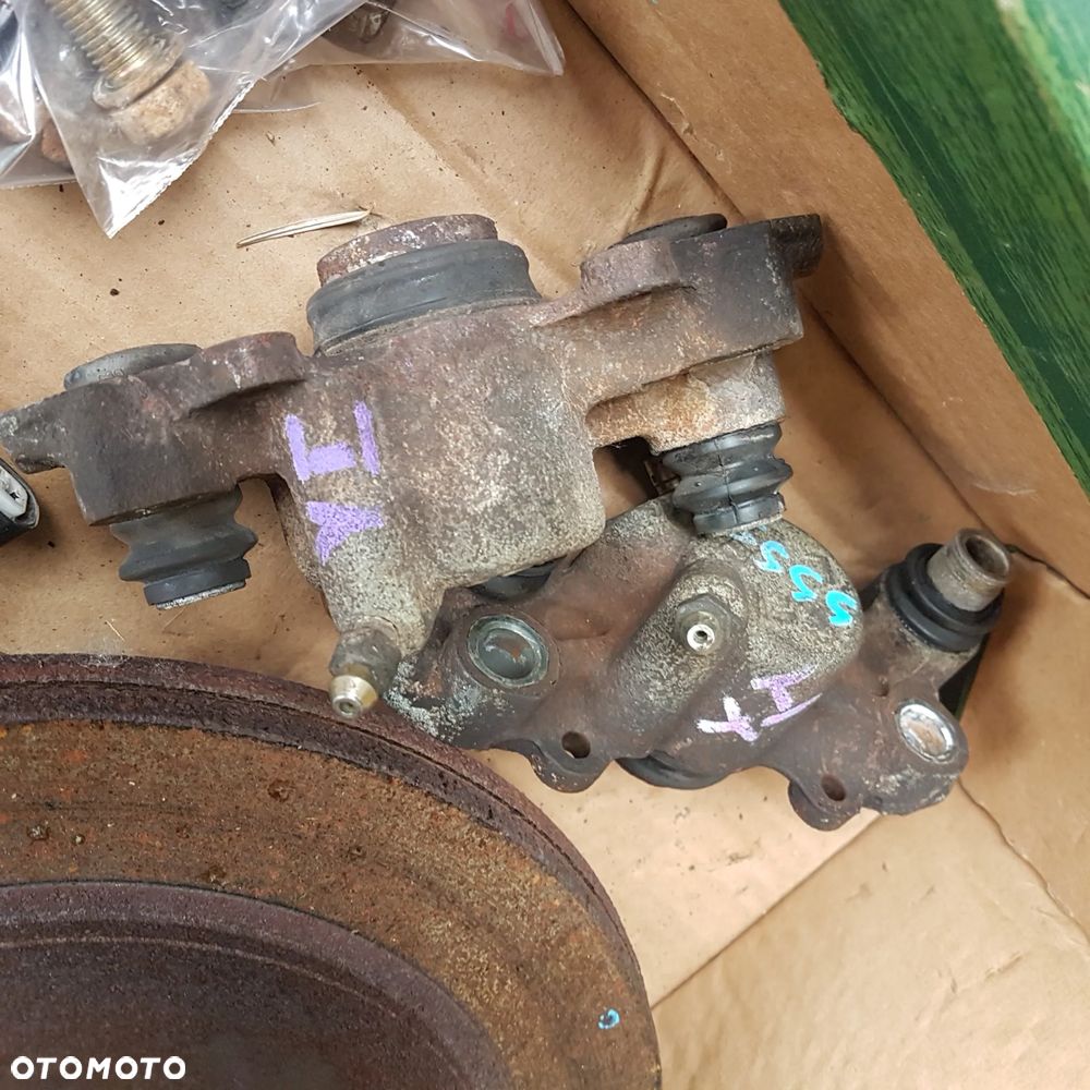 piasta abs czop bęben tarcza kotwiczna osłona błotna tył zawieszenie yaris 06-20r - 10