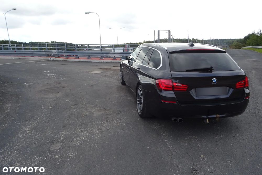BMW Seria 5 520d - 8