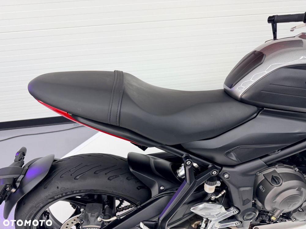 Triumph Trident - 26
