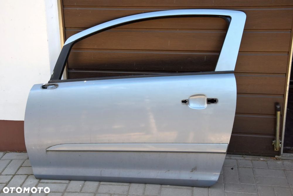 Opel Corsa D Drzwi lewe 3D Z21C Ładne, bez korozji, bez malowania - 1