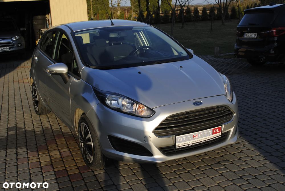 Ford Fiesta - 2