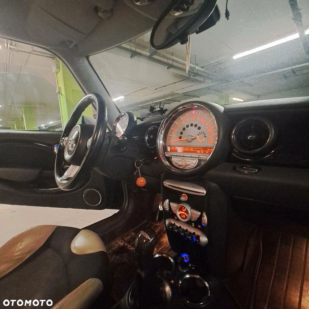 MINI Cooper S - 10
