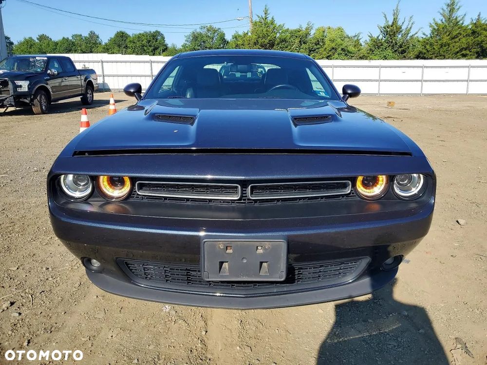 Dodge Challenger 3.6 GT AWD - 5