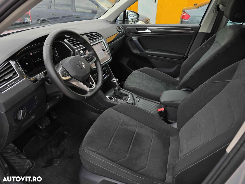 Volkswagen Tiguan - 9