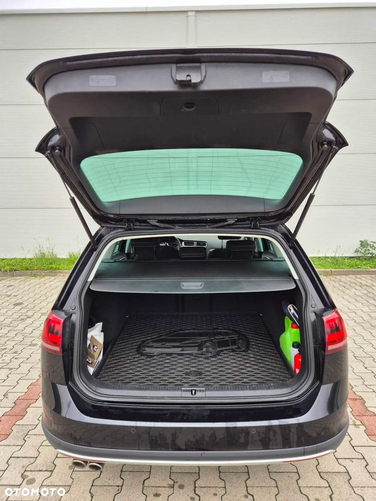 Volkswagen Golf 1.6 TDI BMT Highline - 9
