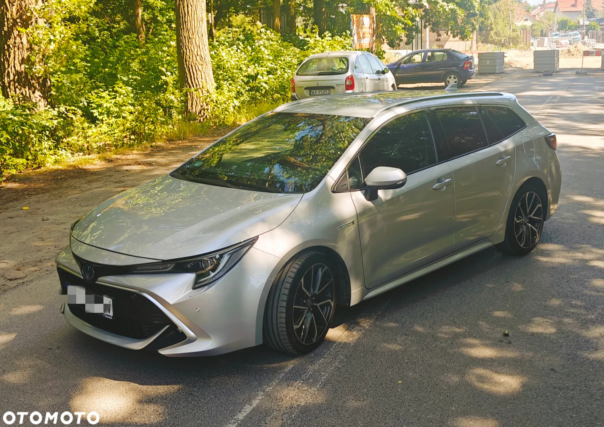 Toyota Corolla 2.0 Hybrid Executive - 6