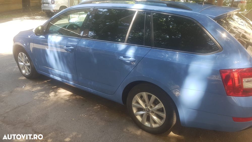 Skoda Octavia 2.0 TDI Clever - 3